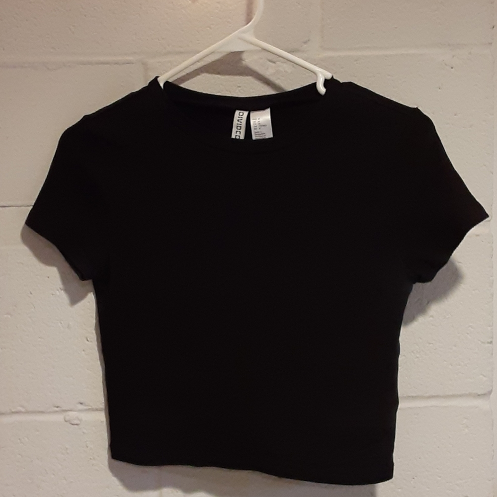 Black Crop Top